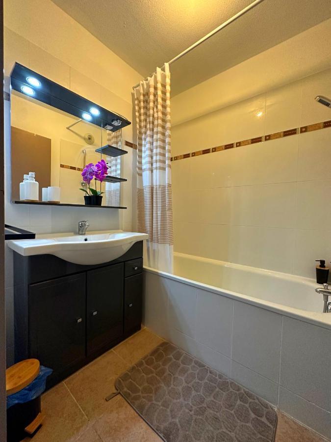 Appartamento Evasion Feerique - 10Min Disney 30Mn Paris Montévrain Esterno foto