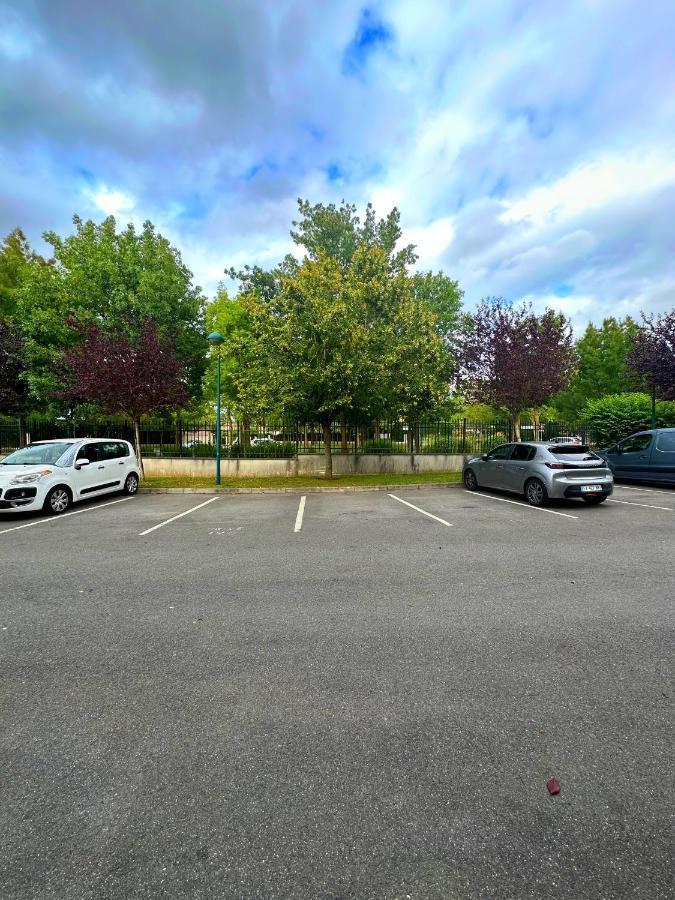 Appartamento Evasion Feerique - 10Min Disney 30Mn Paris Montévrain Esterno foto